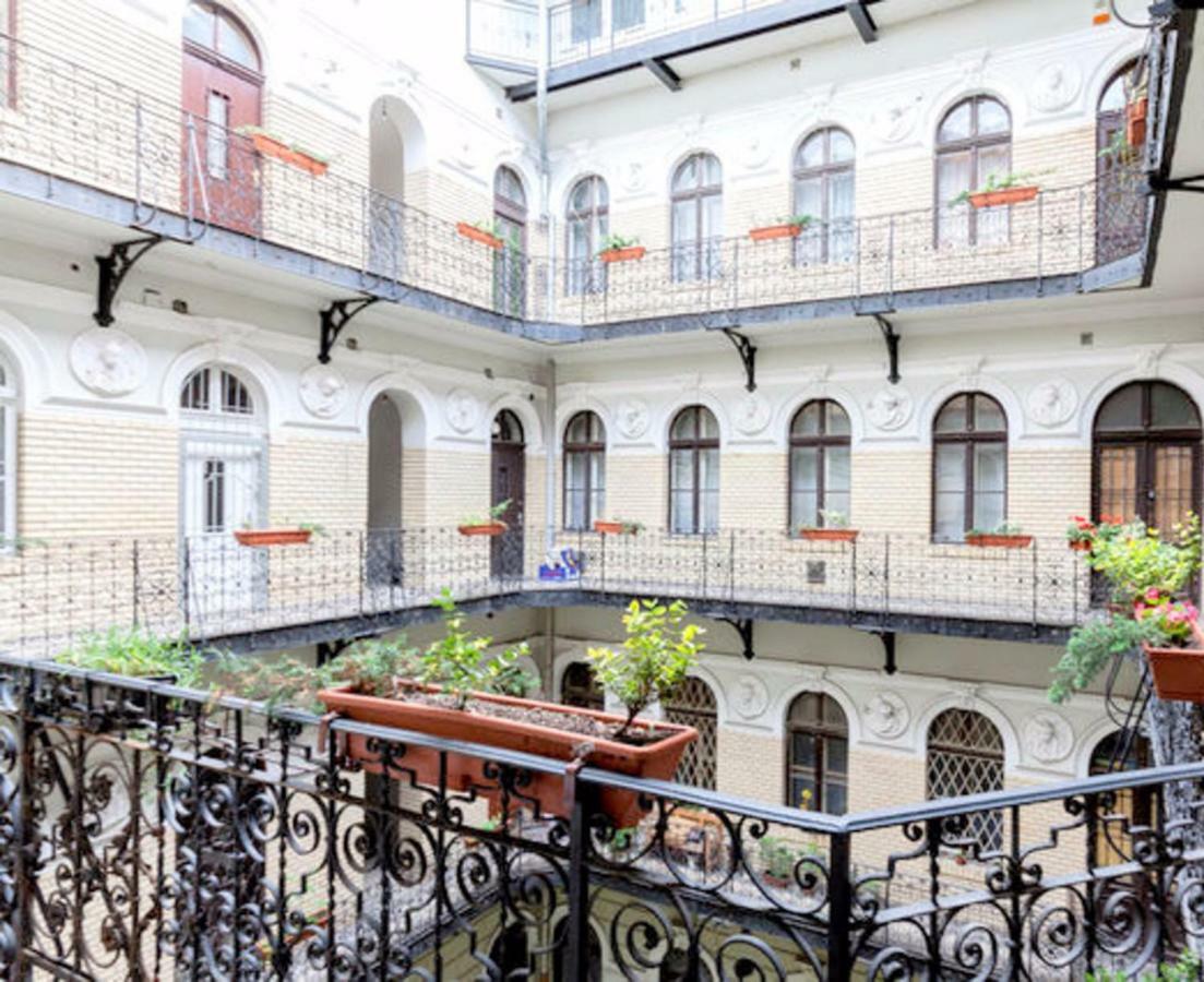 Cape Code Apartment Boedapest Buitenkant foto