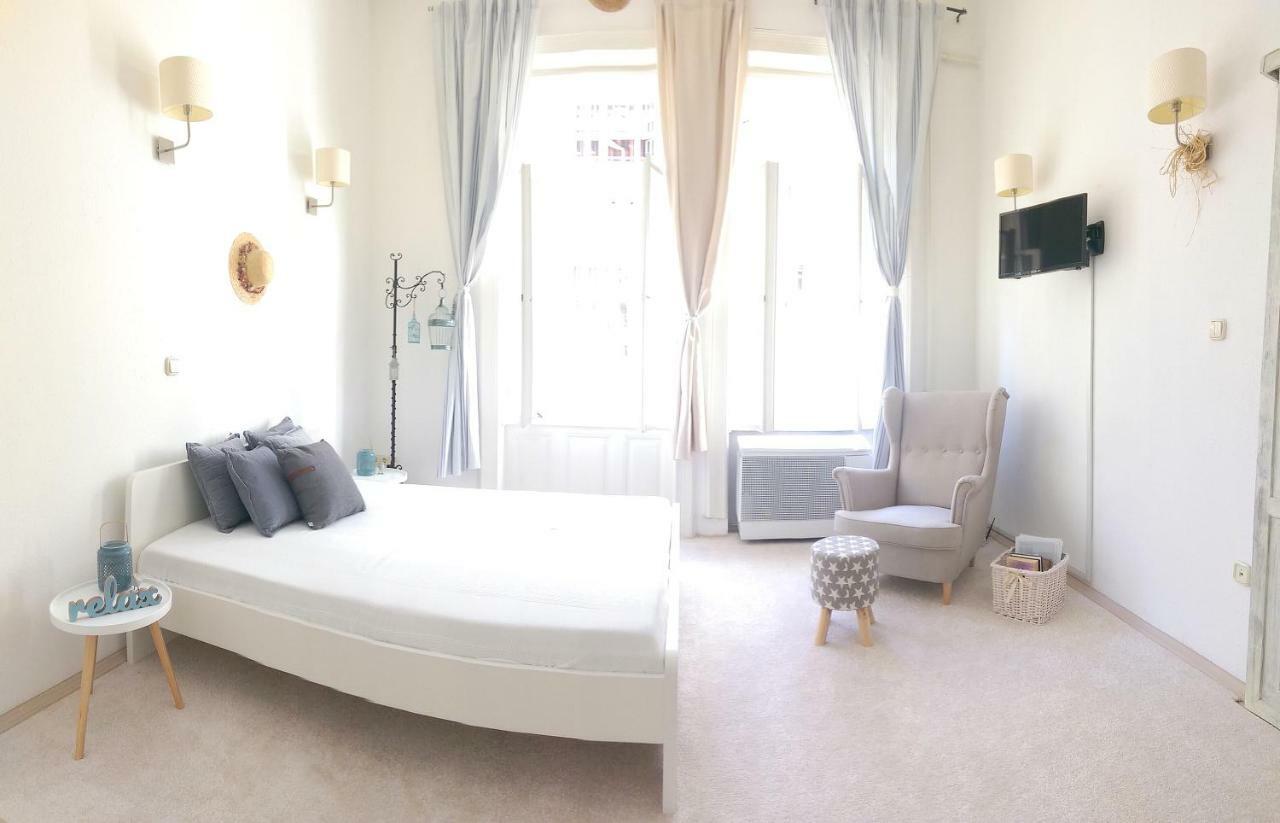 Cape Code Apartment Boedapest Buitenkant foto